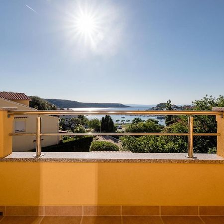 Apartments Silvana In קמפור מראה חיצוני תמונה