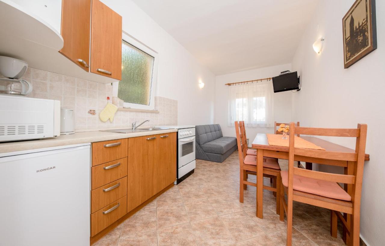 Apartments Silvana In קמפור מראה חיצוני תמונה